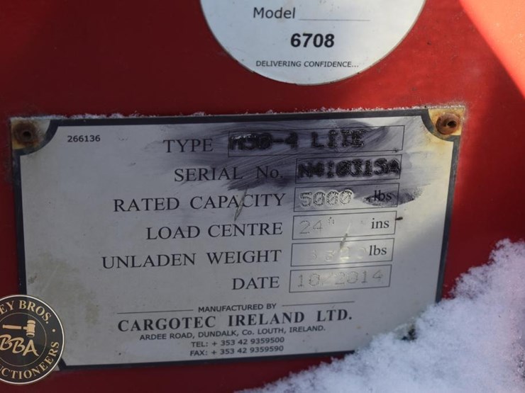 2015-moffett-m50-image-18