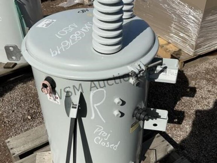 ermco-pole-mount-transformer-image-3