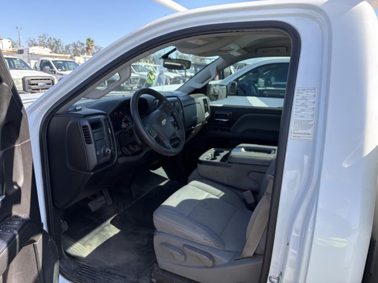 2016-chevrolet-2500-image-7