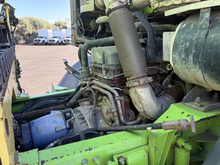 2018-mack-lr613-image-11