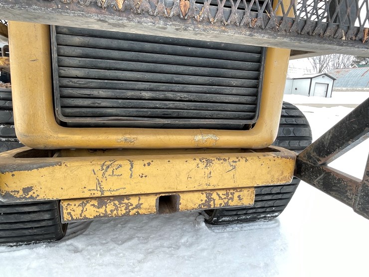 #7564-•-asv-track-loader-with-posi-track-image-29