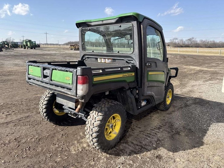 john-deere-gator-image-5