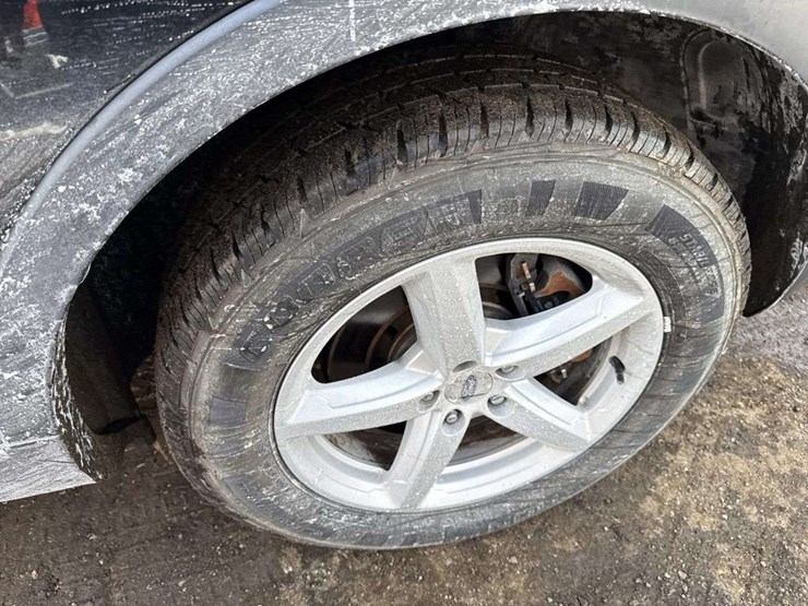 2016-ford-explorer-xlt-image-22