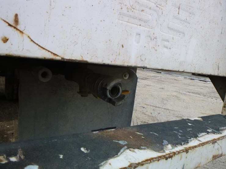 2013-ford-f550-image-25