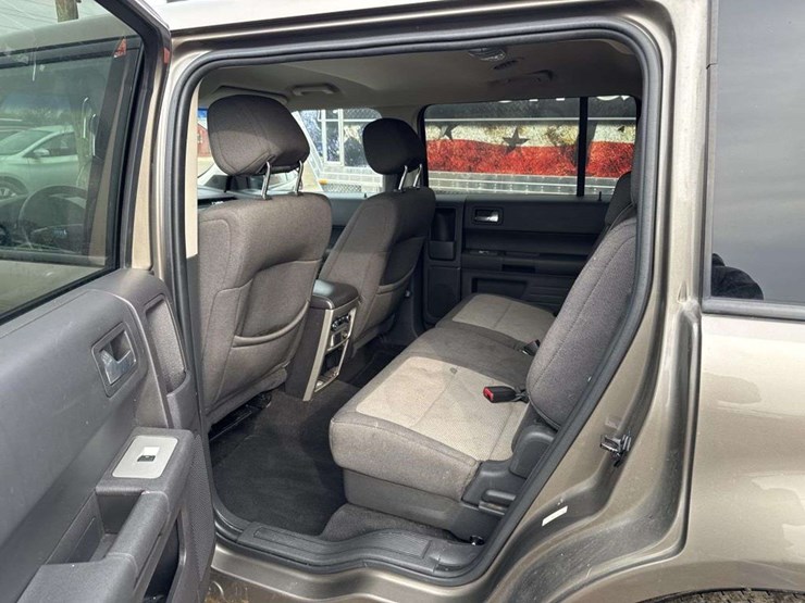 2012-ford-flex-image-15