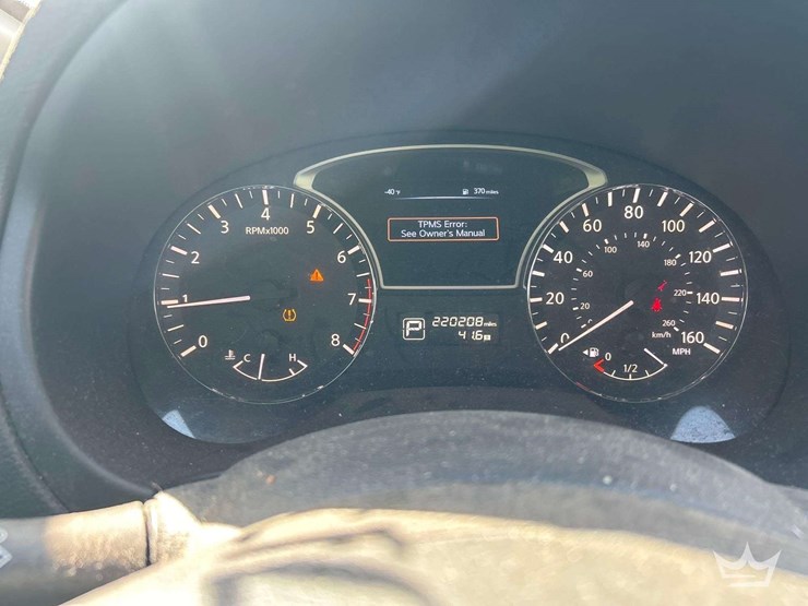 2015-nisan-altima-s-sedan-image-15