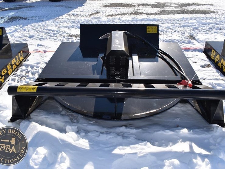 shredder/mower-agt-industrial-brush-cutter-attachment-41834-image-1