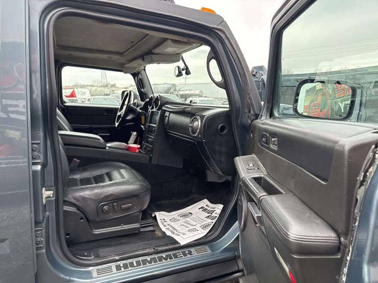 2005-hummer-h2-image-16