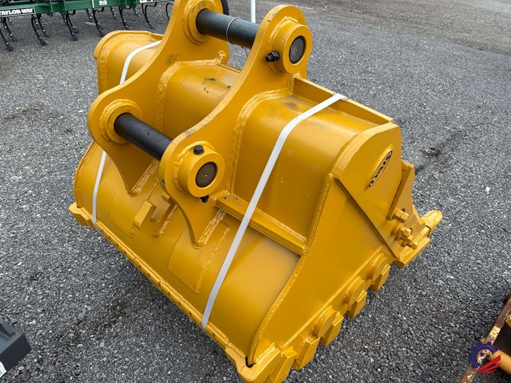 caterpillar-320-image-7