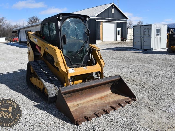 2019-caterpillar-249d3-image-21