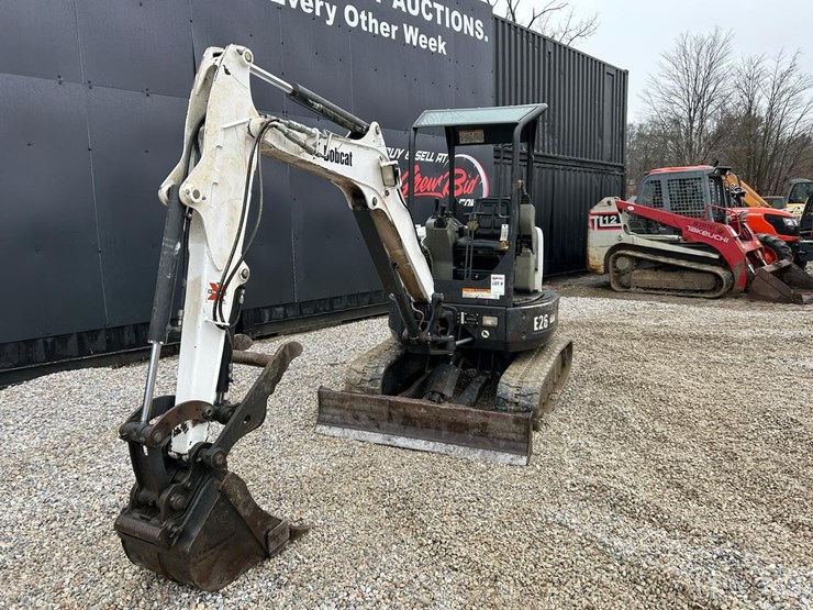 bobcat-e26-image-7