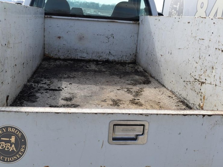 2008-ford-f250-image-32