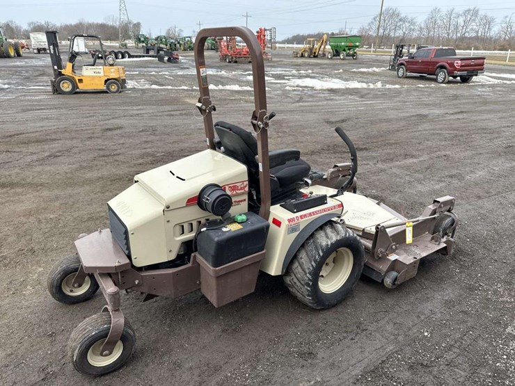 2022-grasshopper-900d-image-3