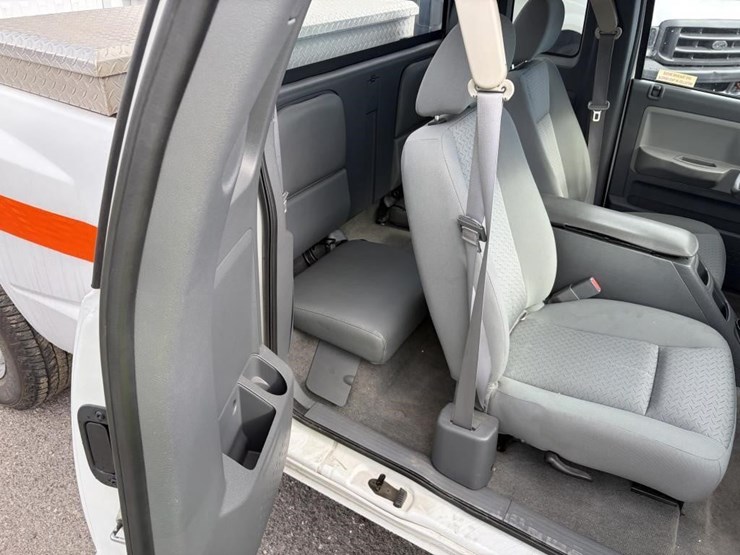2007-dodge-dakota-image-10