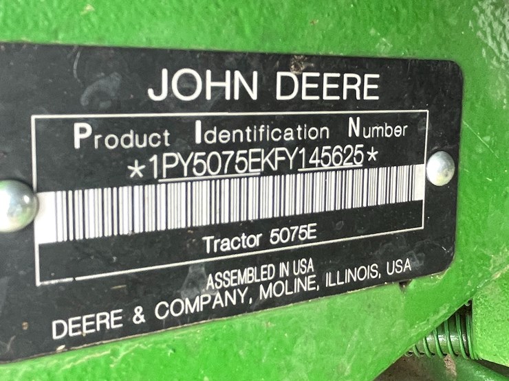 2015-john-deere-5075e-image-62