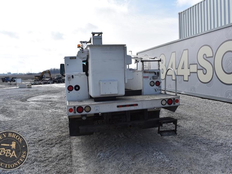 2008-gmc-topkick-c5500-image-8