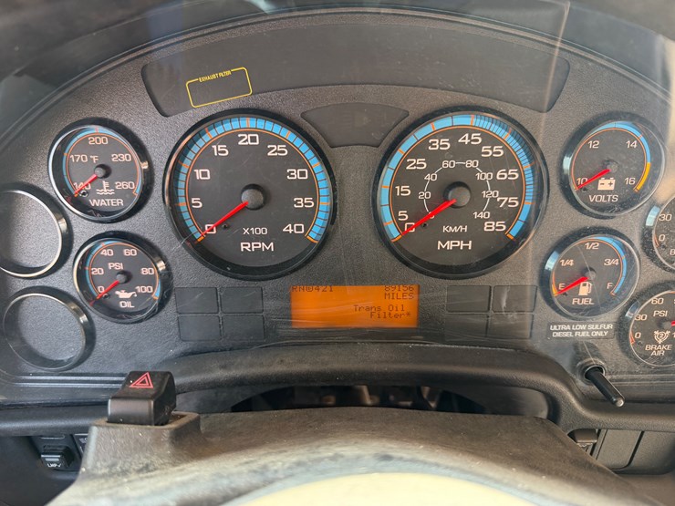 #294-•-2014-ic-corporation-bus-image-7