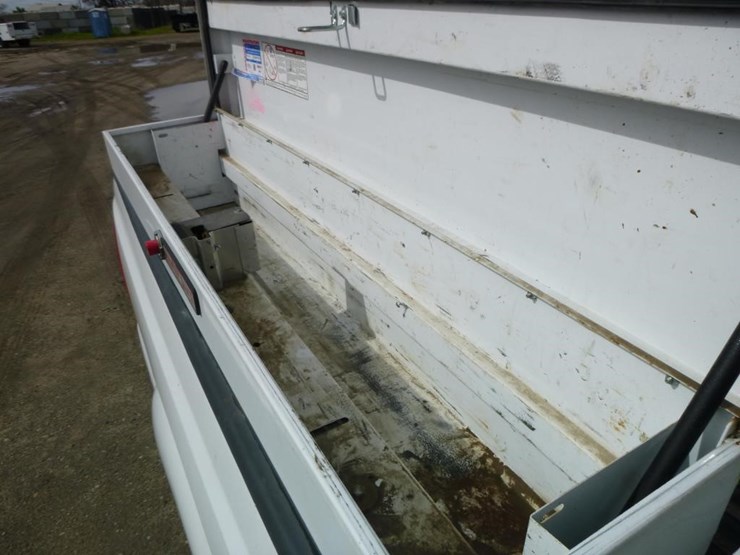 2011-ford-f250-image-16