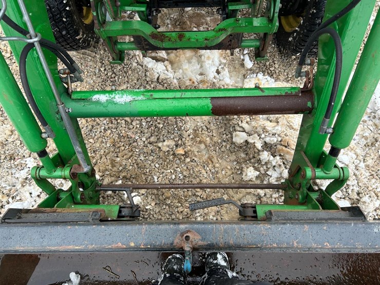 john-deere-4720-image-10