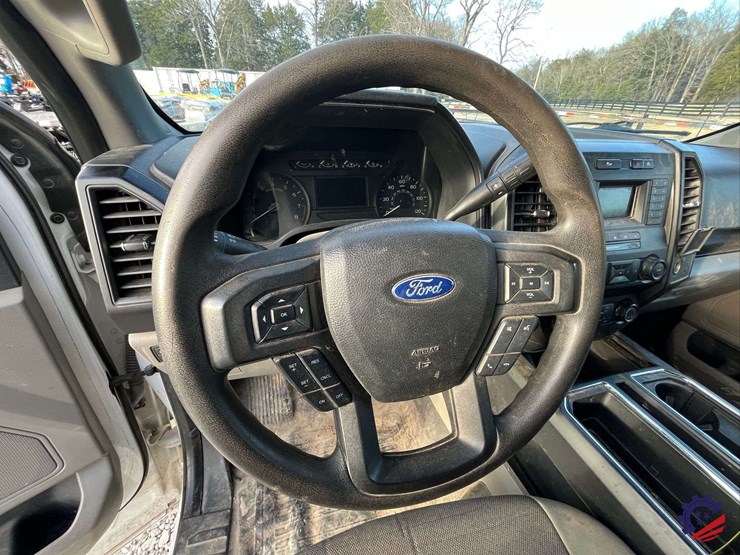 2019-ford-f150-xl-image-57