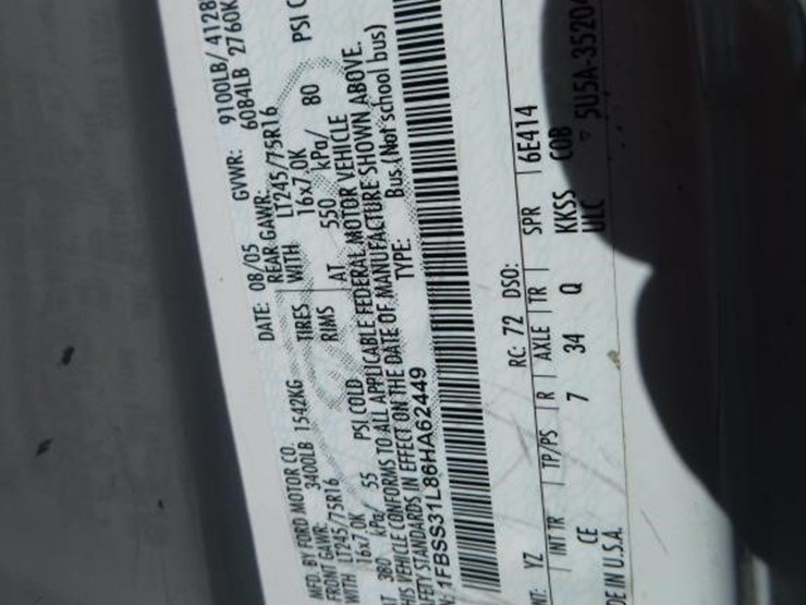 2006-ford-e350-image-24