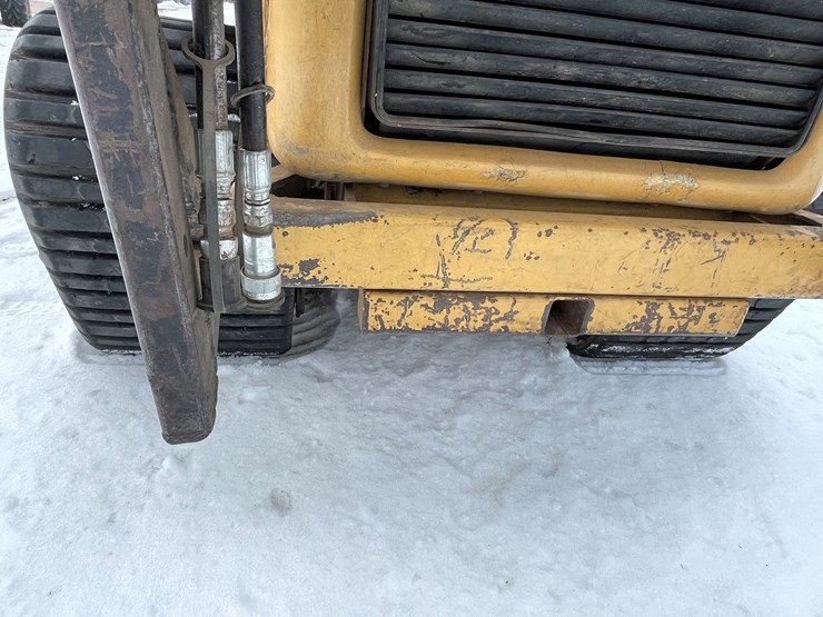 #7564-•-asv-track-loader-with-posi-track-image-28