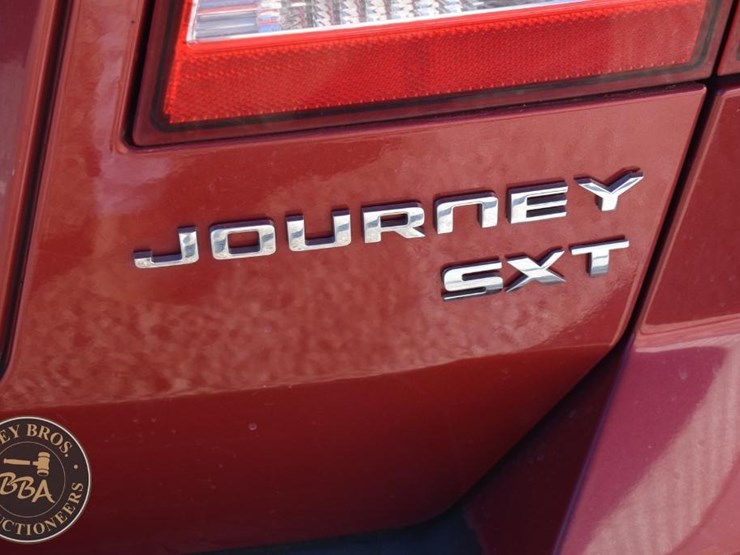 2010-dodge-journey-sxt-image-82