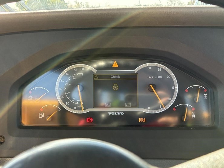 2018-volvo-a45g-image-28