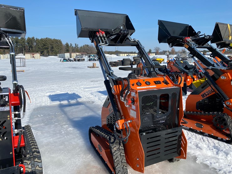 #5327-•-mms-mini-skid-steer-loader-image-3
