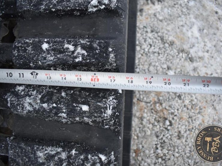 2021-bobcat-t870-image-13