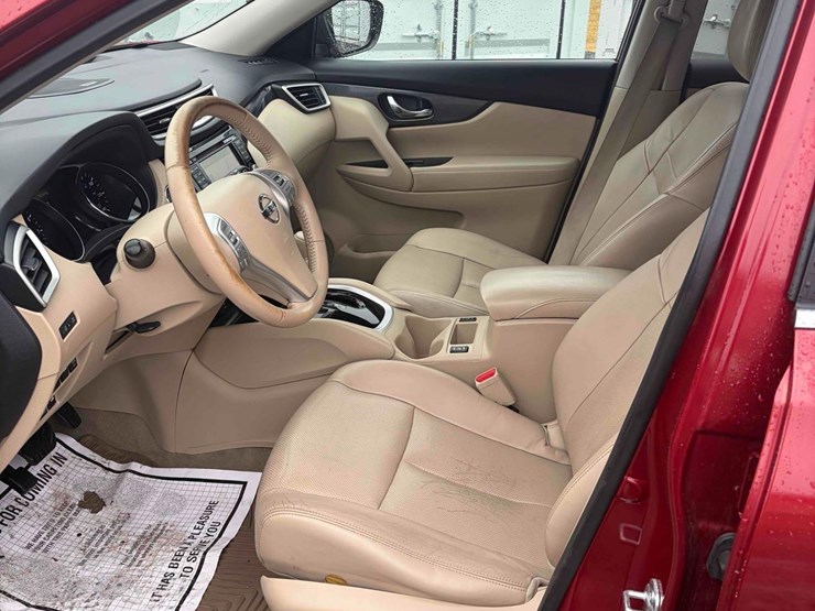 2014-nissan-rogue-sl-image-14