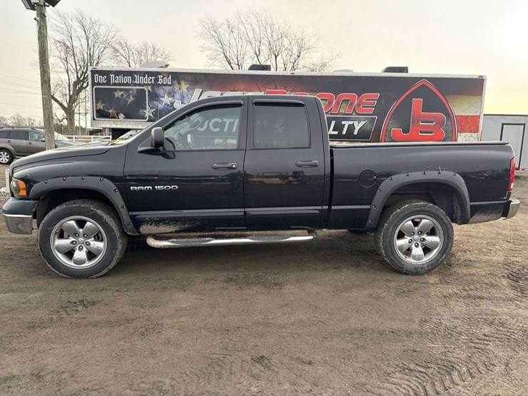 2000-dodge-1500-image-2