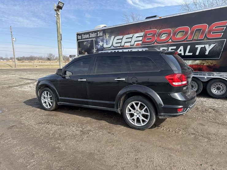 2013-dodge-journey-image-2