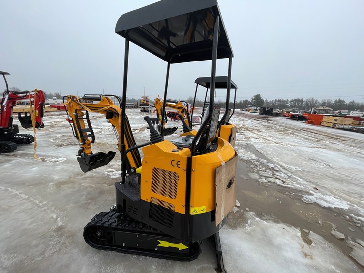 #5406-•-miva-va15-mini-excavator-image-6