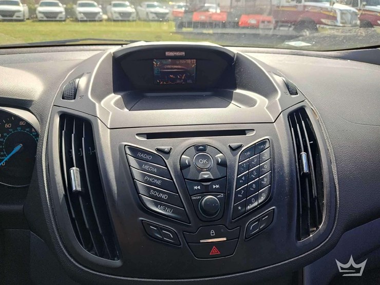 2014-ford-escape-image-40