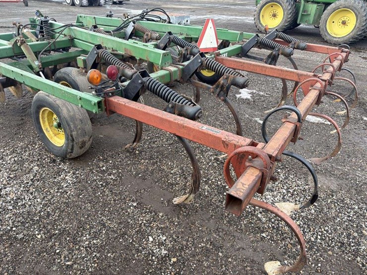 john-deere-714-image-18