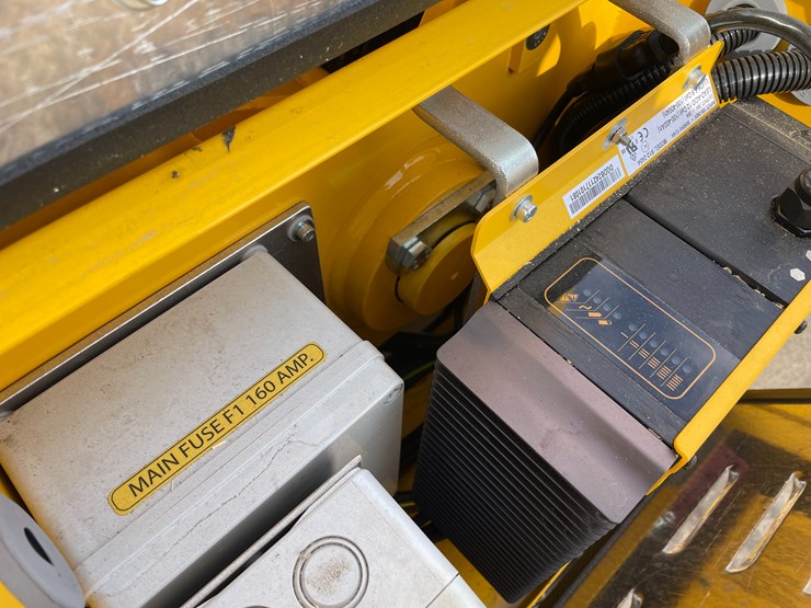 #8550-•-2023-omme-2750-rxbdj-hybrid-tracked-aerial-lift-image-116