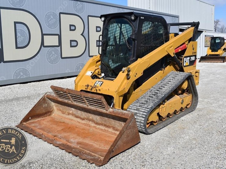 2018-caterpillar-299d2-image-2