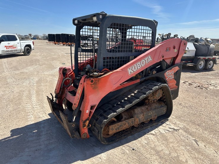 2014-kubota-svl75-2-image-1
