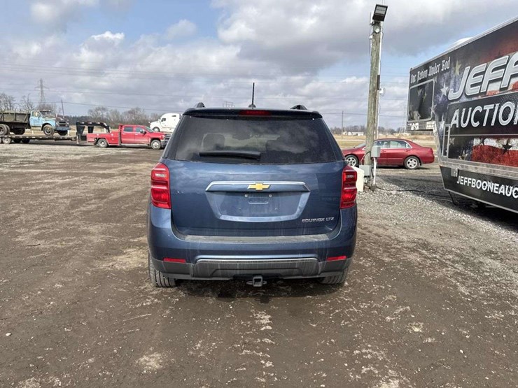 2016-chevrolet-equinox-image-4