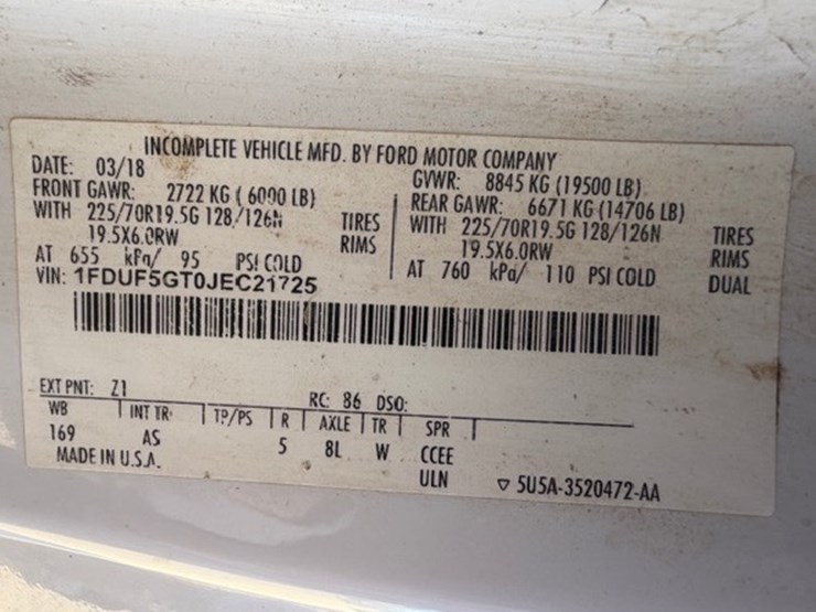 2018-ford-f550-image-32