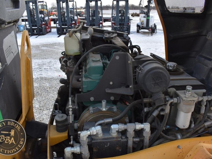 2019-volvo-dd25b-image-34