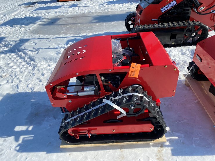 #5334-•-remote-controlled-lawn-mower-image-2