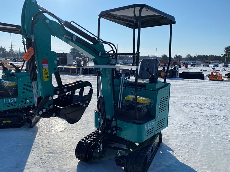#5355-•-2026-unused-cfg-mini-excavator-image-1