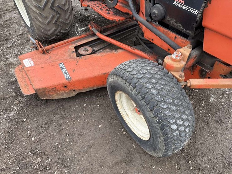 agco-allis-720-image-10