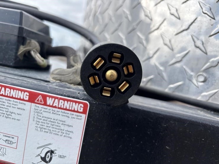 2026-southland-larct52-822v-86-enclosed-trailer-image-8