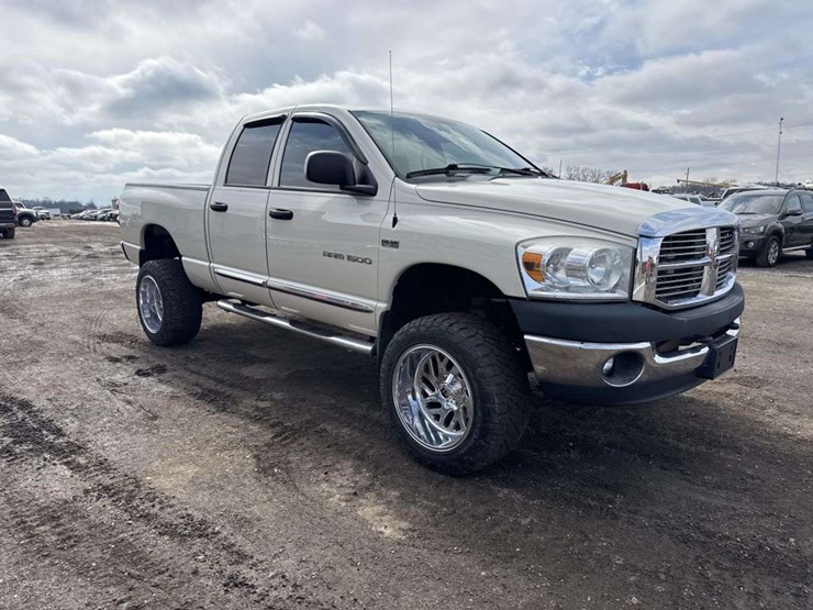 2007-dodge-ram-1500-image-6