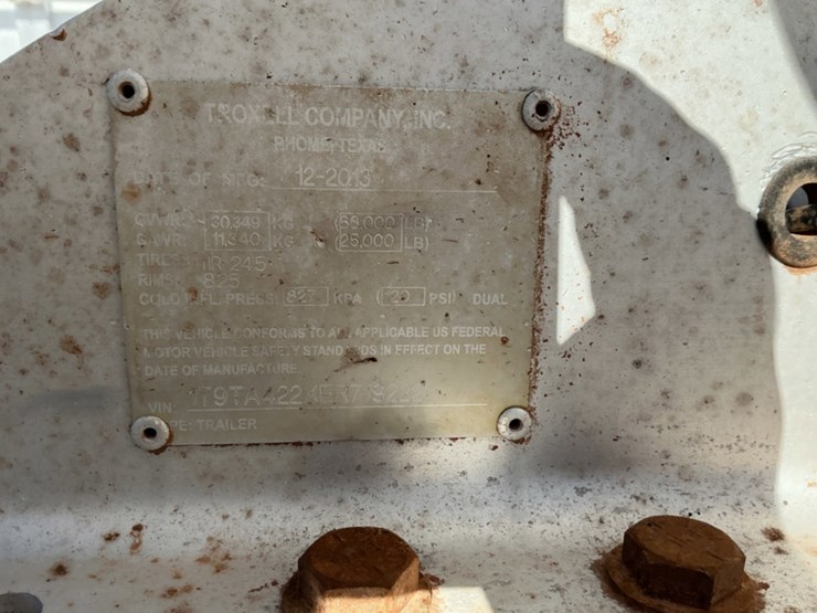 2014-troxell-vacuum-image-11