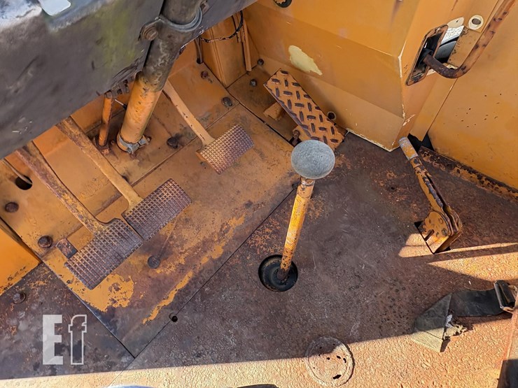 1979-case-580c-image-9