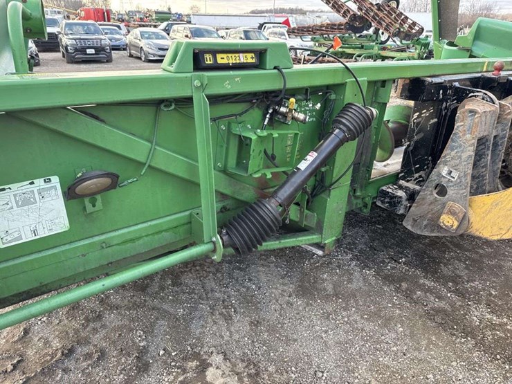 john-deere-843-image-11
